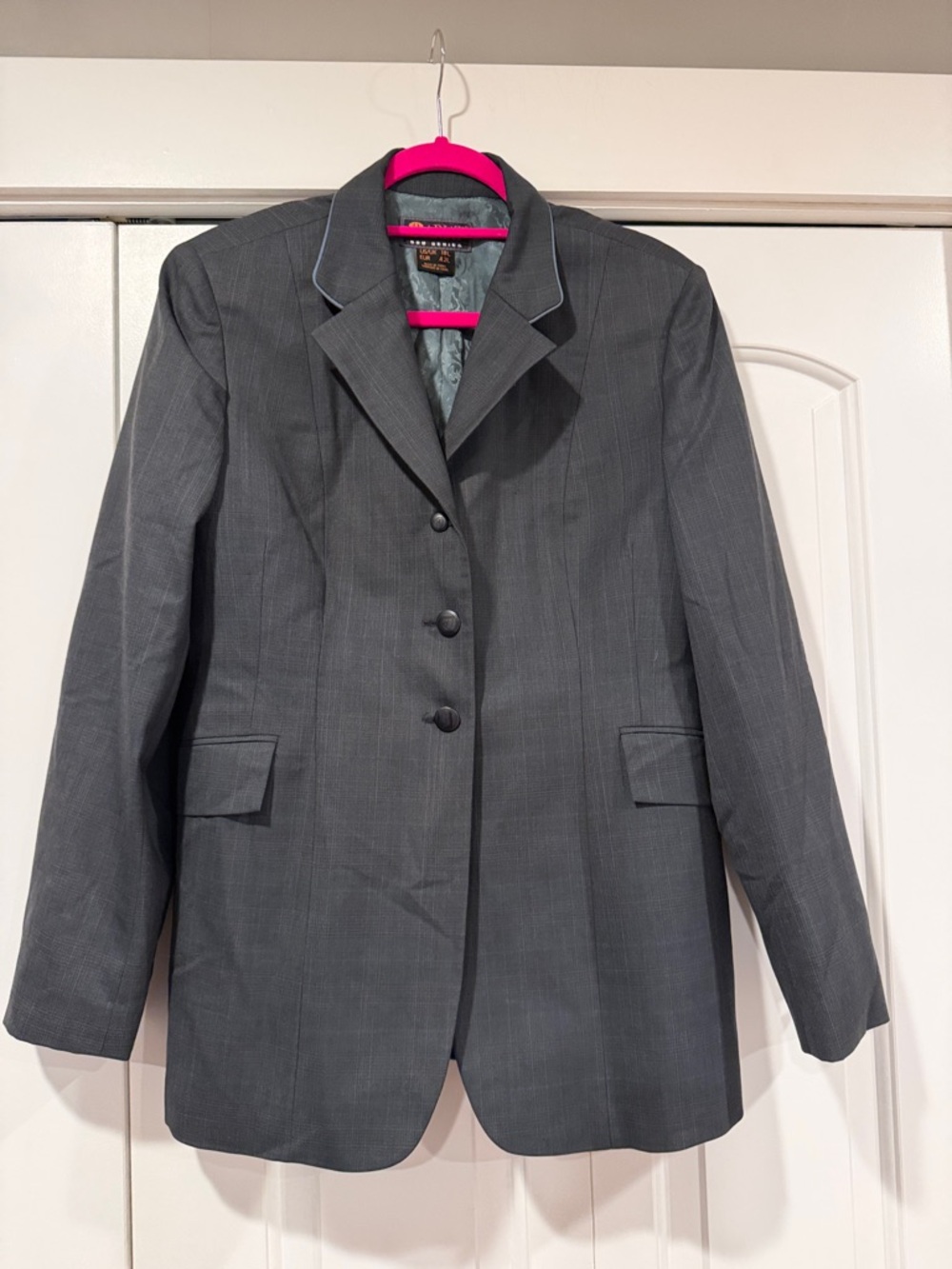 Ariat Women's pro series dark Charcoal Pinstripe Blazer 18L
